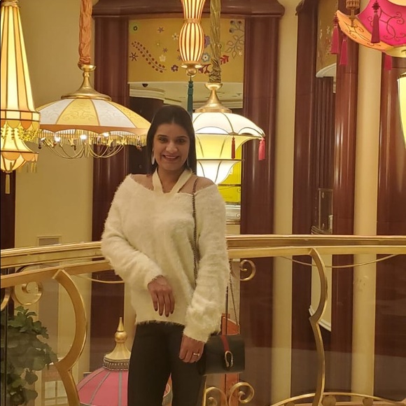 Meet the Posher Other - Meet your Posher, Shareen